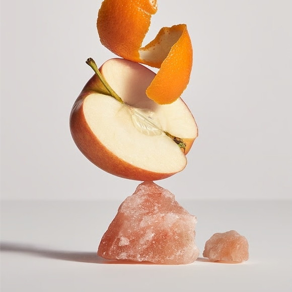 PINK Victoria's Secret Fresh & Clean Body Mist ๐ Fast Shipper ! NWT ๐ - Picture 4 of 9